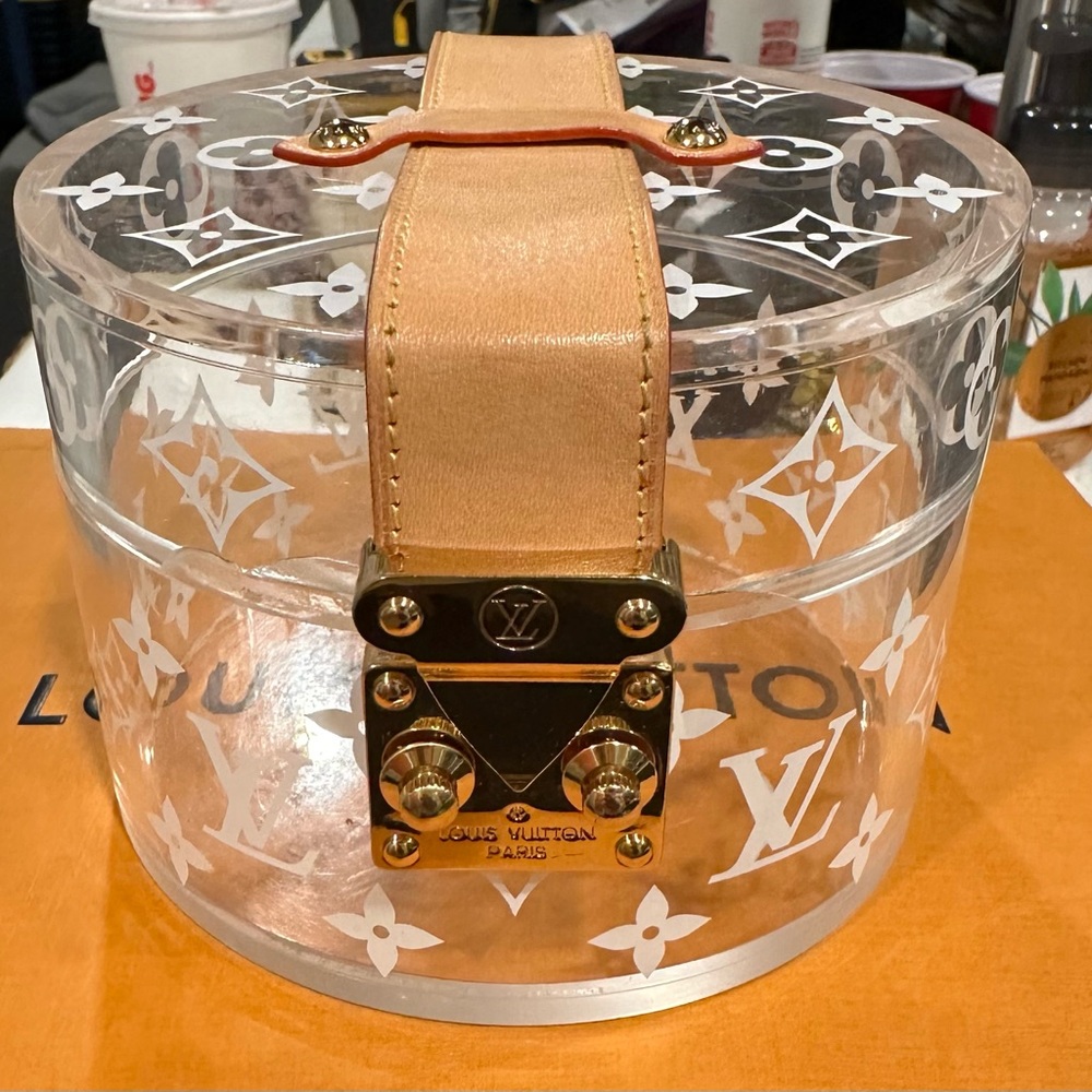 Louis Vuttion Scott Box